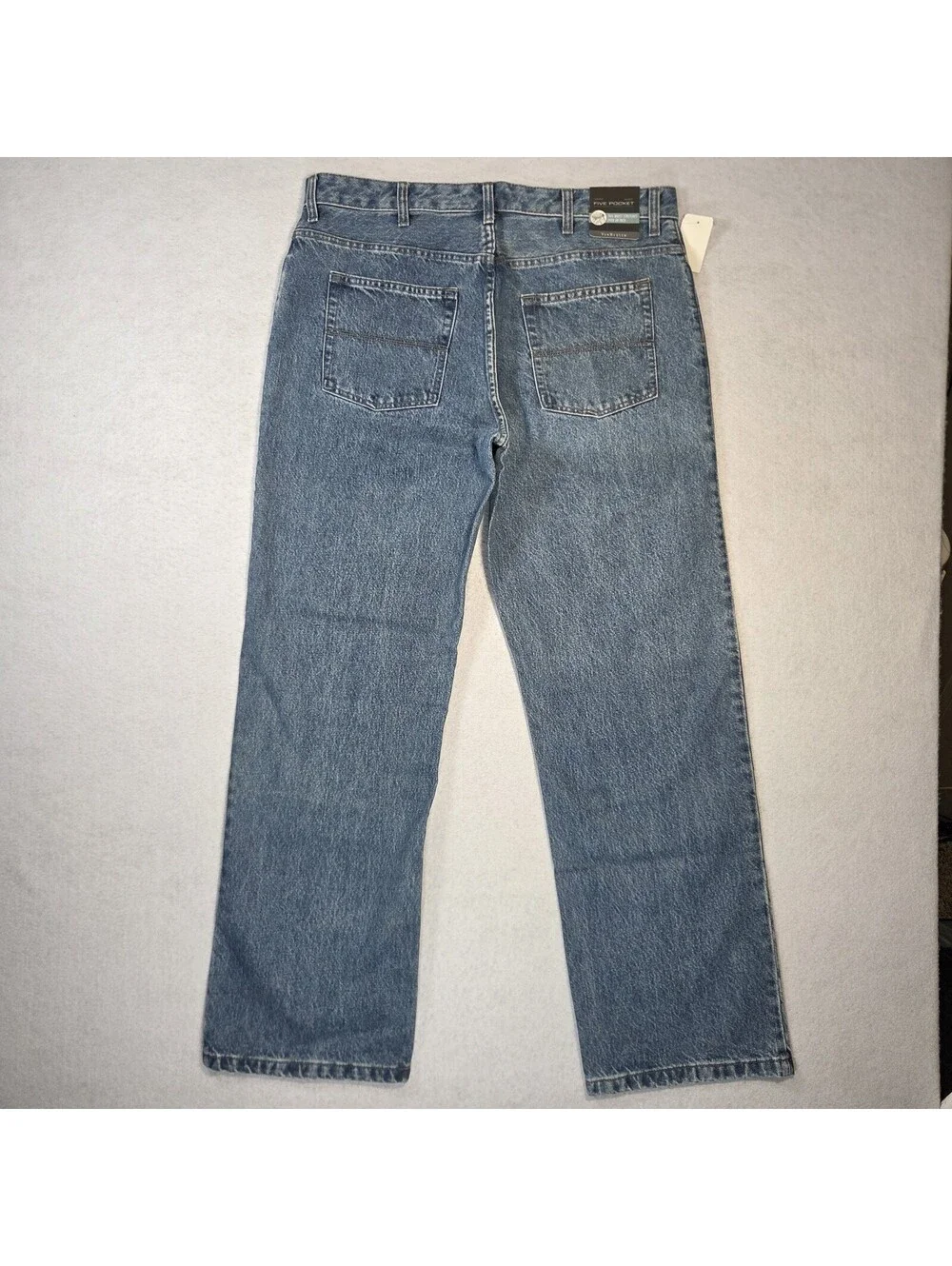 VTG Van Heusen Jeans Men's 36x32 Blue Cotton Denim Straight Leg Workwear Travel